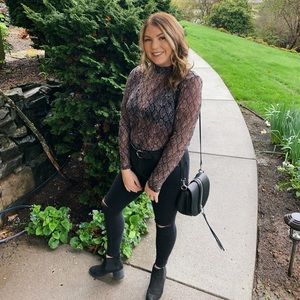 Meet your Posher, Madison